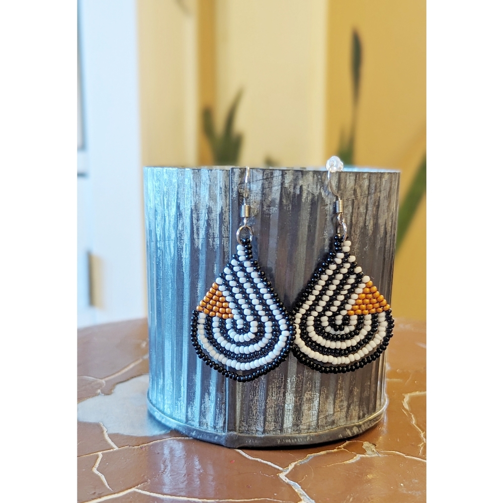 Black & White Beaded Earrings
